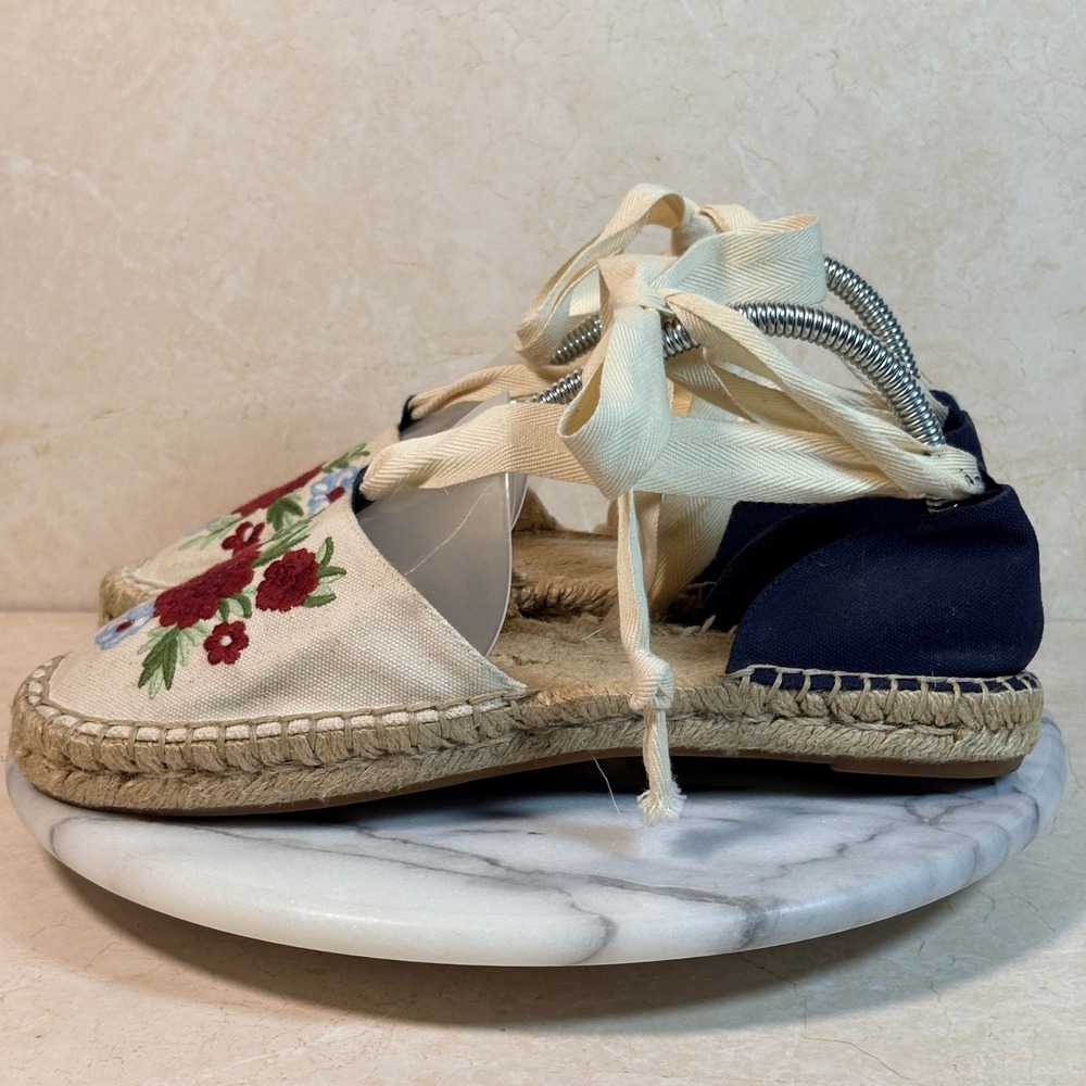 Brooks Brothers Red Fleece Espadrille Sandals Floral Embroidered Woman's 8 - Picture 9 of 13